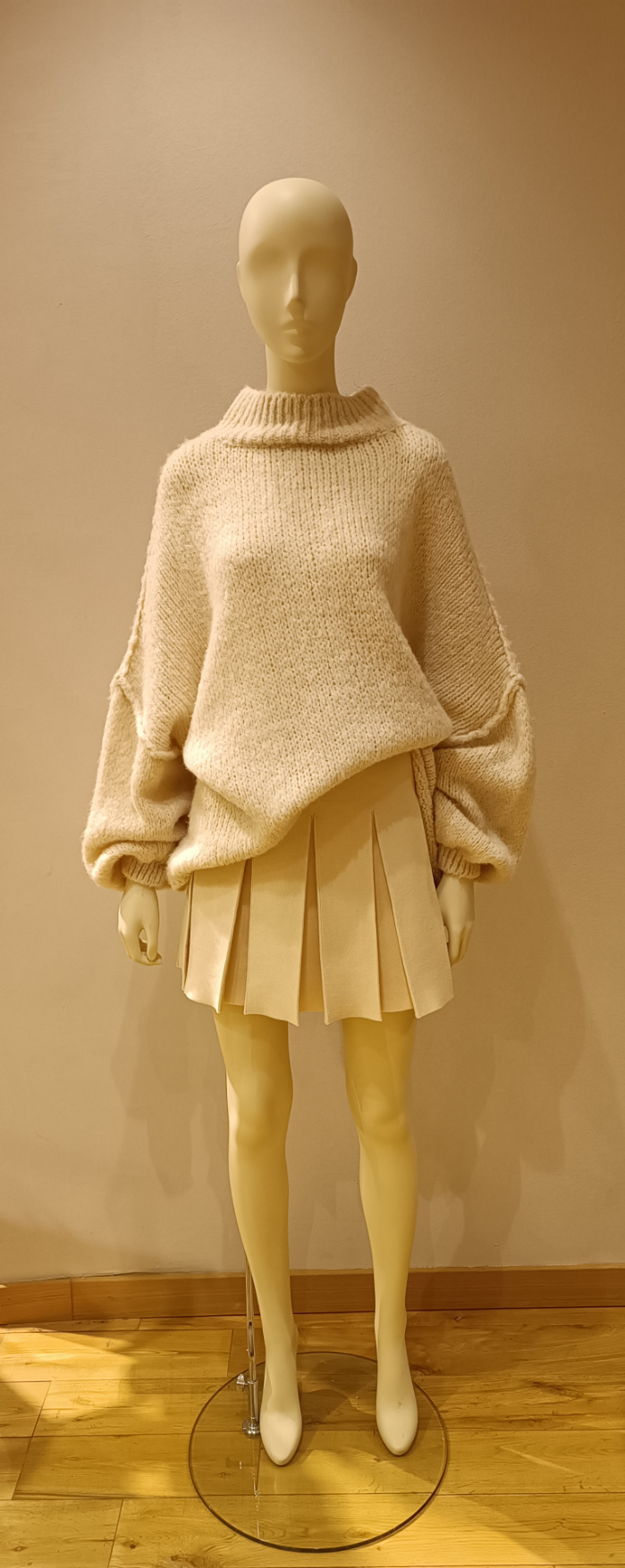 Oversized Pullover mit Aussennähten 'Beige'