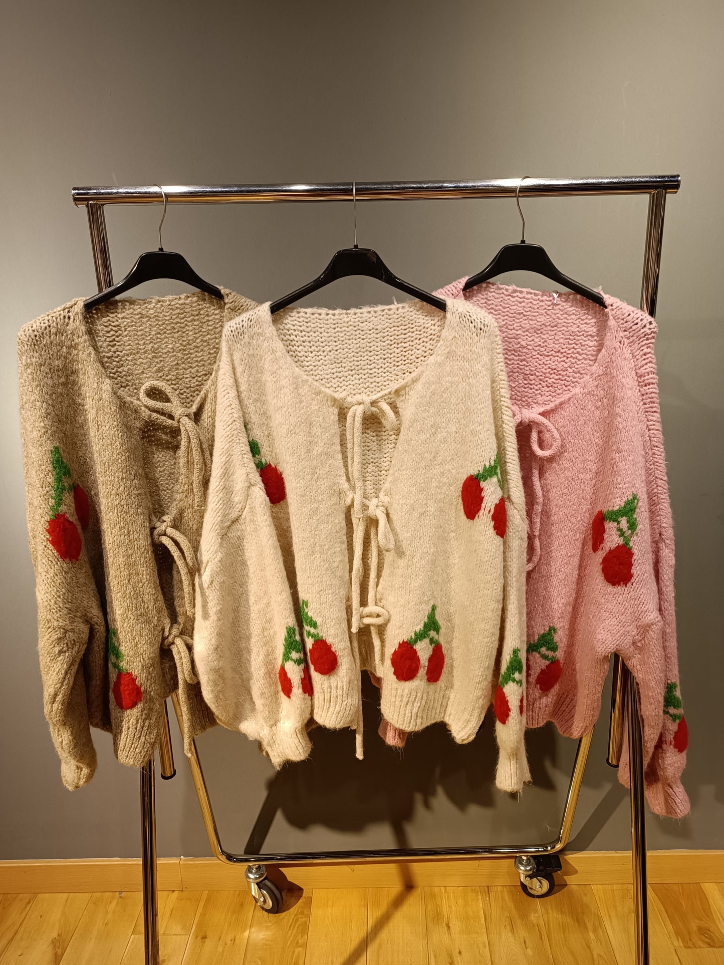 Cardigan "Cherry" Creme